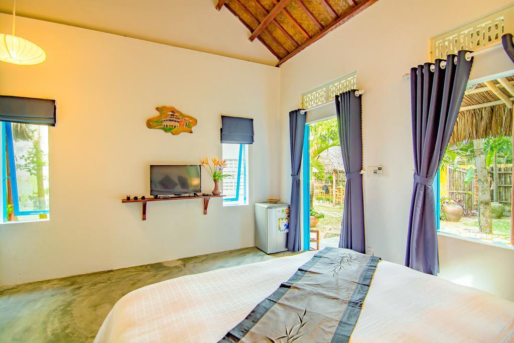 Local Beach Homestay ฮอยอัน ภายนอก รูปภาพ